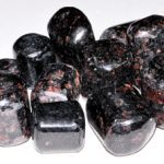 1 Lb Garnet In Boitite Tumbled Stones